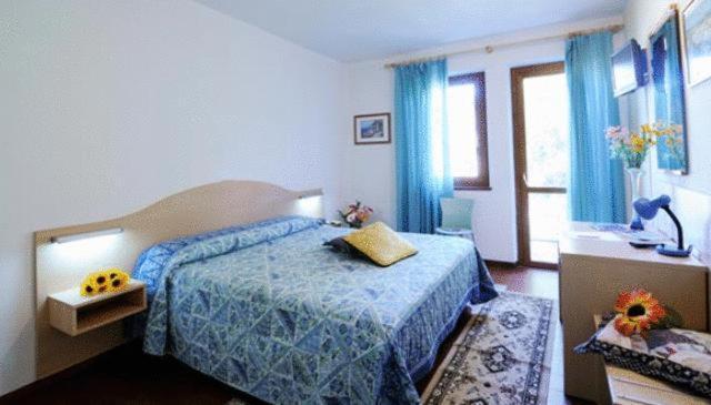 Hotel Johnson Peschiera del Garda Ngoại thất bức ảnh