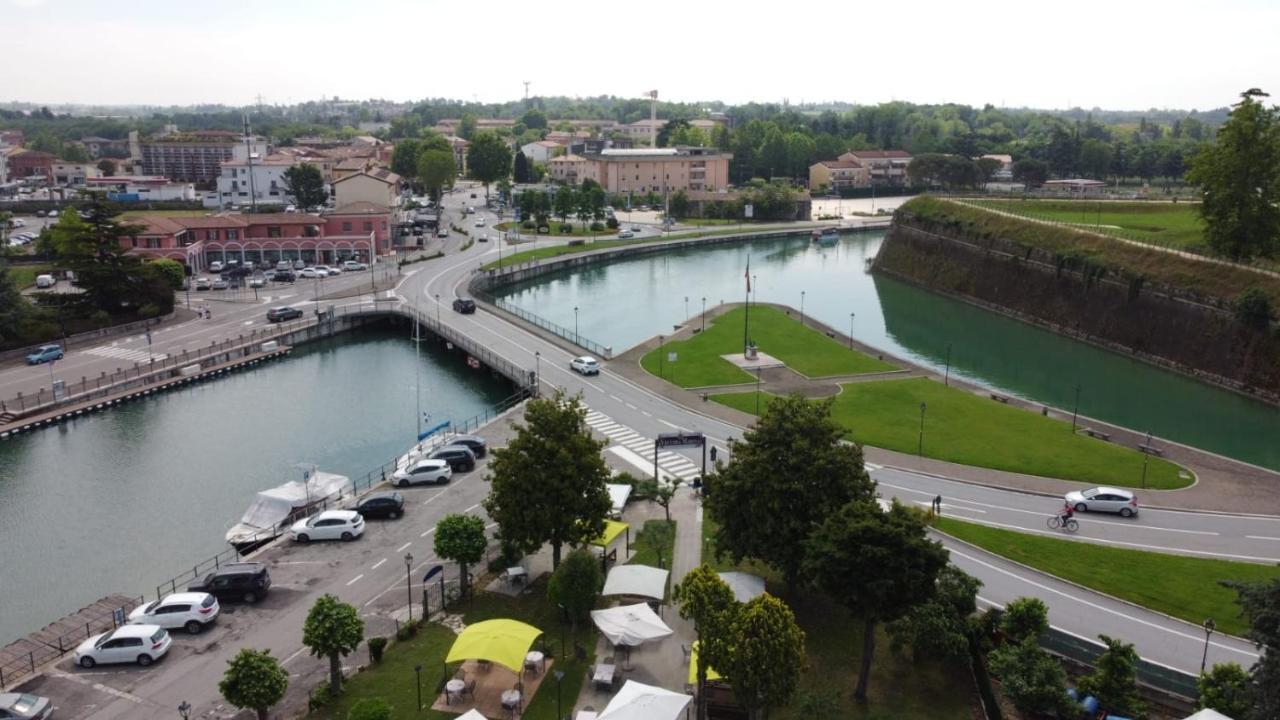 Hotel Johnson Peschiera del Garda Ngoại thất bức ảnh
